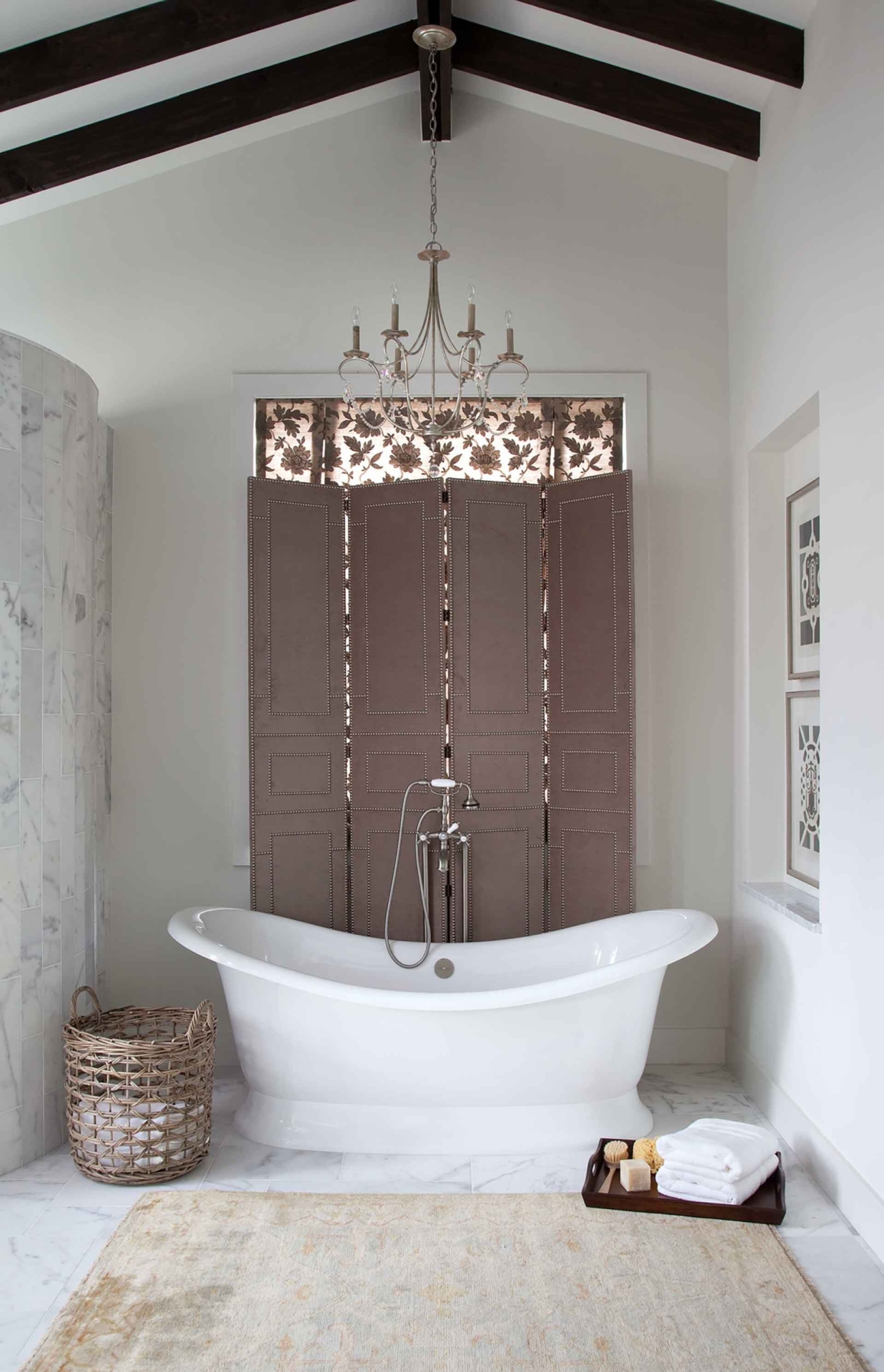 WD904_Bath1