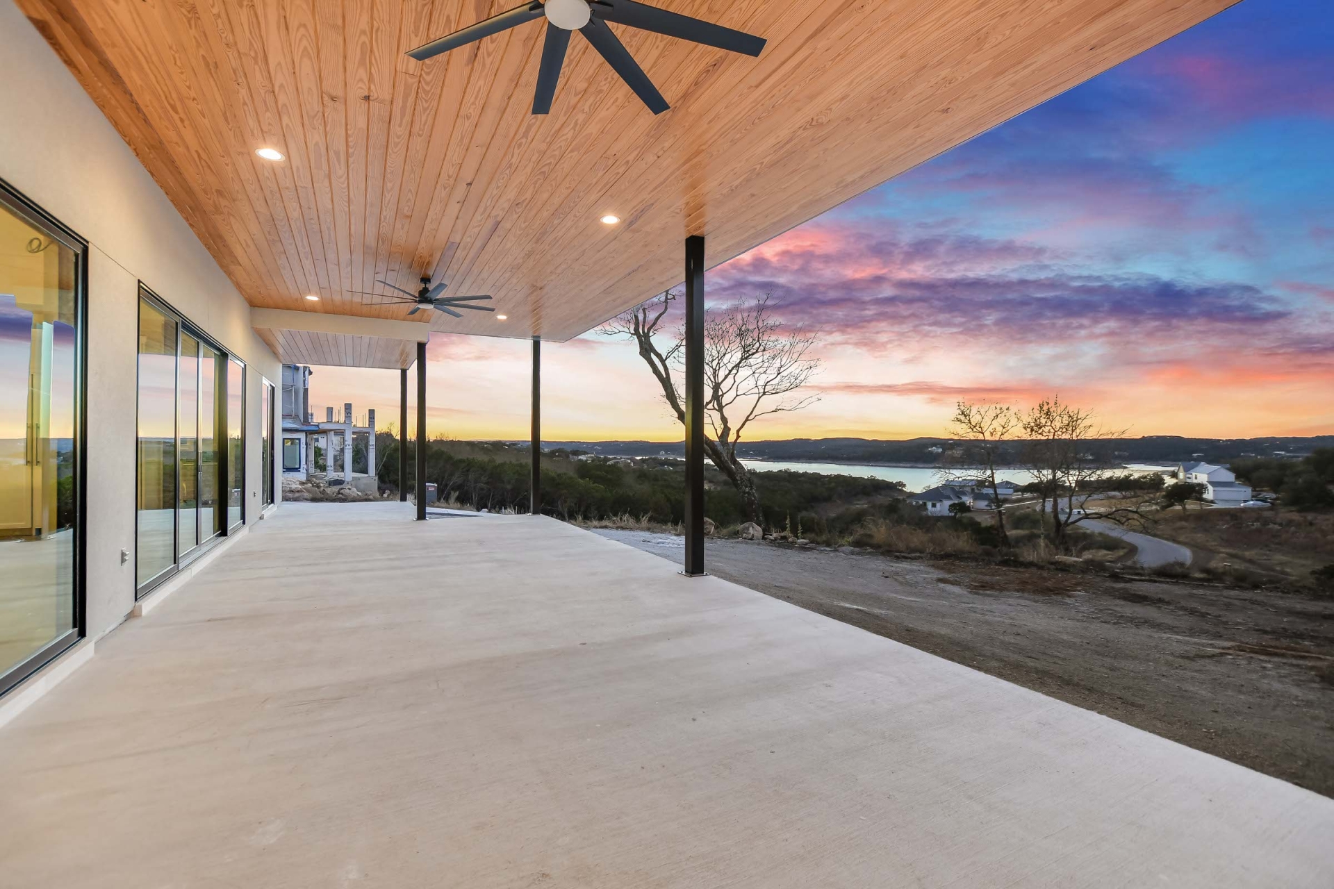 header_SMD18505_026_PatioSunset